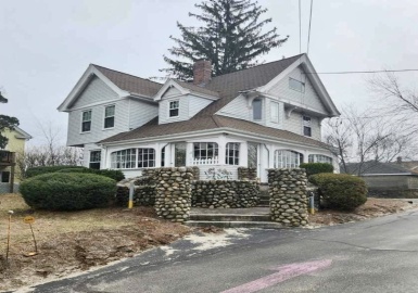 137 E Main St, Milford, Massachusetts 01757, ,Commercial Sale,For Sale,E Main St,73091764