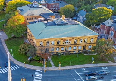 17 New South, Northampton, Massachusetts 01060, ,Commercial Lease,For Rent,New South,72955143