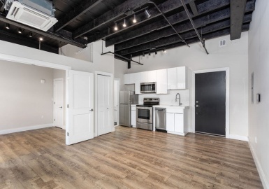 28 Water St, Worcester, Massachusetts 01604, 1 Bedroom Bedrooms, 2 Rooms Rooms,1 BathroomBathrooms,Residential Lease,For Rent,Water St,73193420