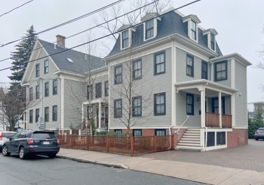 132 Perkins St, Somerville, Massachusetts 02145, 2 Bedrooms Bedrooms, 5 Rooms Rooms,2.5 BathroomsBathrooms,Residential Lease,For Rent,Perkins St,73069309