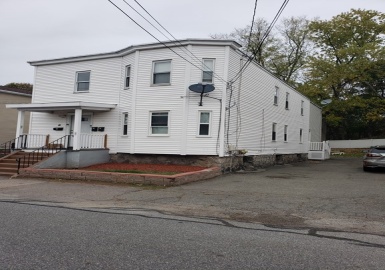 40 Harding Terrace, Dedham, Massachusetts 02026, 4 Bedrooms Bedrooms, 6 Rooms Rooms,1 BathroomBathrooms,Residential Lease,For Rent,Harding Terrace,73055890