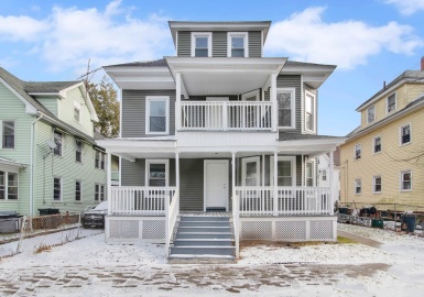 131 Ranney St, Springfield, Massachusetts 01108, 9 Bedrooms Bedrooms, 14 Rooms Rooms,3 BathroomsBathrooms,Residential Income,For Sale,Ranney St,73071787