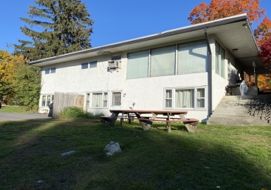 106 Bald Mountain Rd, Bernardston, Massachusetts 01337, 5 Bedrooms Bedrooms, 11 Rooms Rooms,3 BathroomsBathrooms,Residential Income,For Sale,Bald Mountain Rd,73048455