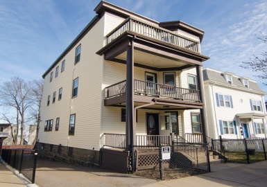 126 Neponset Ave, Boston, Massachusetts 02122, 9 Bedrooms Bedrooms, 18 Rooms Rooms,3 BathroomsBathrooms,Residential Income,For Sale,Neponset Ave,73076564