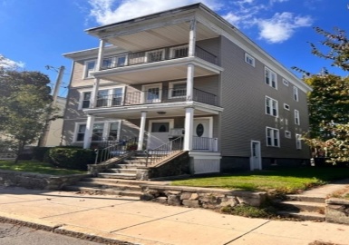 4615 Washington Street, Boston, Massachusetts 02131, 6 Bedrooms Bedrooms, 15 Rooms Rooms,3 BathroomsBathrooms,Residential Income,For Sale,Washington Street,73045641