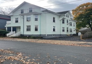 20 Fayette, Beverly, Massachusetts 01915, 2 Bedrooms Bedrooms, 5 Rooms Rooms,1 BathroomBathrooms,Residential Lease,For Rent,Fayette,73054422