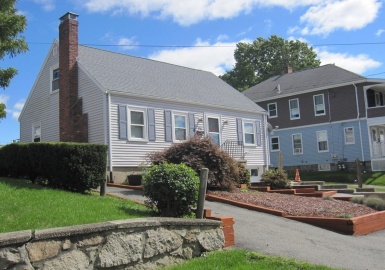 25 Birchbrow Ave, Weymouth, Massachusetts 02191, 3 Bedrooms Bedrooms, 6 Rooms Rooms,2 BathroomsBathrooms,Residential Lease,For Rent,Birchbrow Ave,73040532