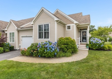 16 Twin Oaks Dr, Mashpee, Massachusetts 02649, 2 Bedrooms Bedrooms, 4 Rooms Rooms,2 BathroomsBathrooms,Residential,For Sale,Southport,Twin Oaks Dr,73015412