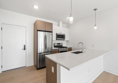 917 Bennington St, Boston, Massachusetts 02128, 1 Bedroom Bedrooms, 3 Rooms Rooms,1 BathroomBathrooms,Residential Lease,For Rent,Bennington St,73020490