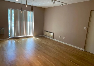 40 High, Dedham, Massachusetts 02026, 1 Bedroom Bedrooms, 4 Rooms Rooms,1 BathroomBathrooms,Residential Lease,For Rent,High,73068114