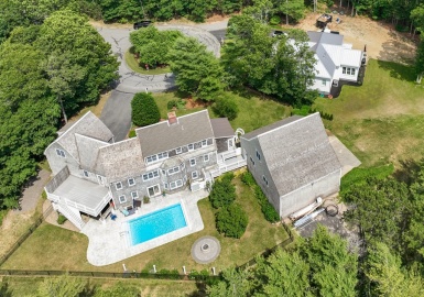 49 Quimby Ln, Falmouth, Massachusetts 02536, 4 Bedrooms Bedrooms, 7 Rooms Rooms,3.5 BathroomsBathrooms,Residential,For Sale,Quimby Ln,73007322
