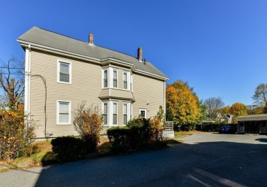892 Washington St, Stoughton, Massachusetts 02072, 5 Bedrooms Bedrooms, 11 Rooms Rooms,2 BathroomsBathrooms,Residential Income,For Sale,Washington St,73052156