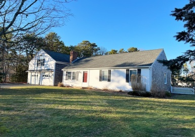 36 Wilma Way, Harwich, Massachusetts 02645, 4 Bedrooms Bedrooms, 9 Rooms Rooms,3 BathroomsBathrooms,Residential Income,For Sale,Wilma Way,73076350