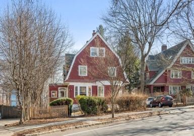 85 Naples Road, Brookline, Massachusetts 02446, 6 Bedrooms Bedrooms, 12 Rooms Rooms,2 BathroomsBathrooms,Residential Income,For Sale,Naples Road,73079798