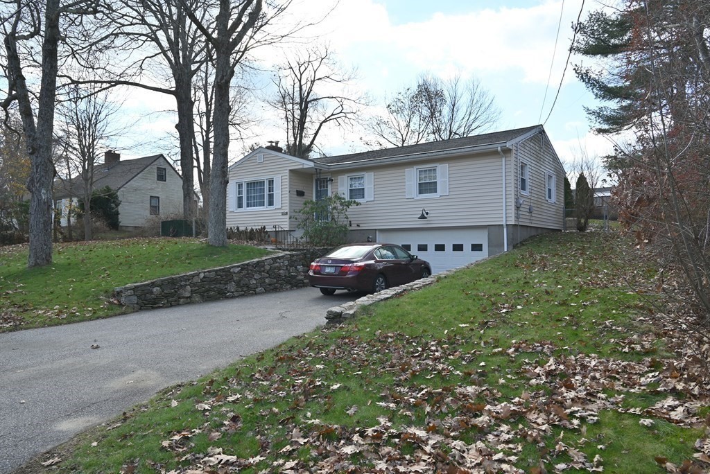 8 Tanglewood Rd, Paxton, Massachusetts 01612