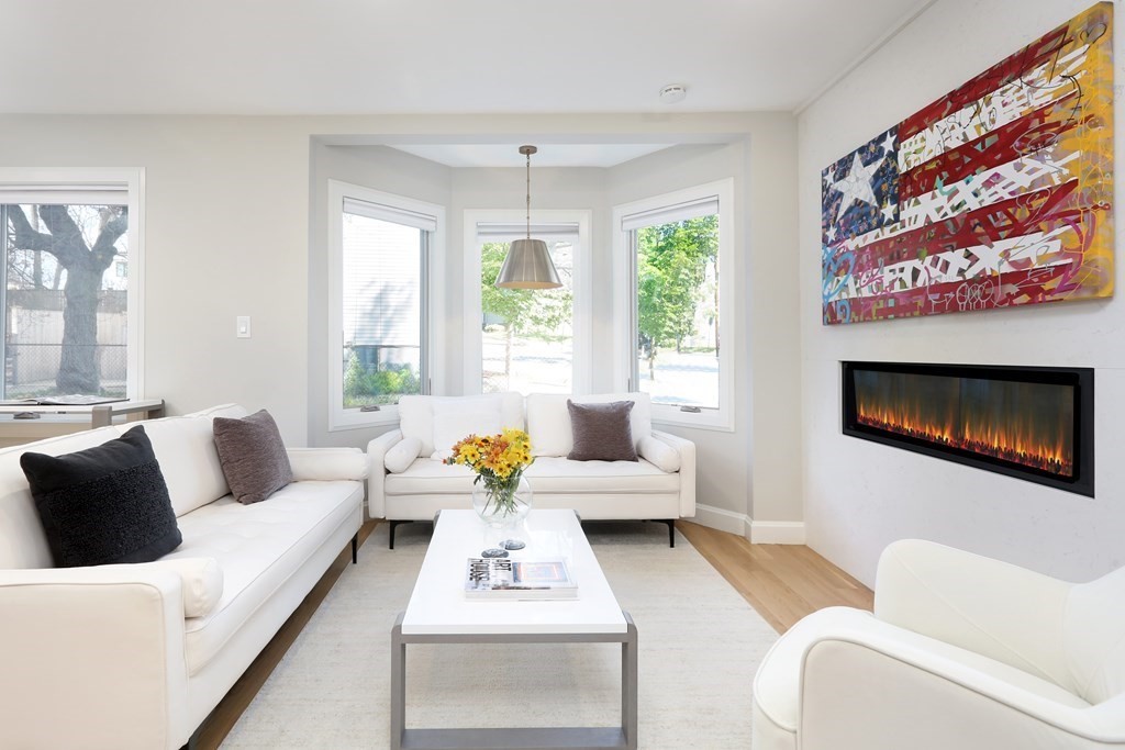 90 Holworthy St, Cambridge, Massachusetts 02138