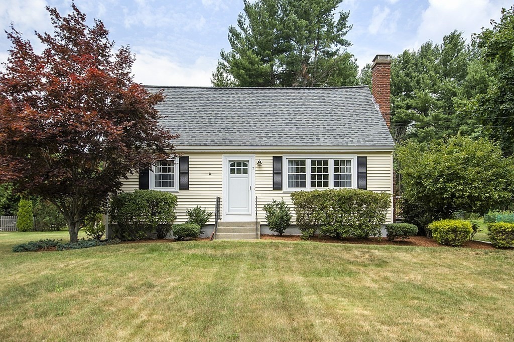 7 Collins Dr, Hudson, Massachusetts 01749