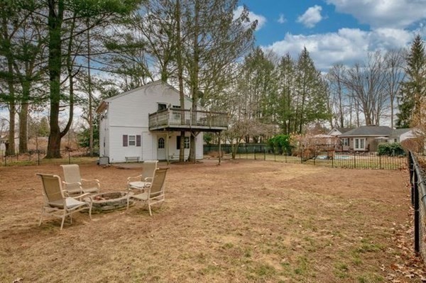 286 South St, Agawam, Massachusetts 01001