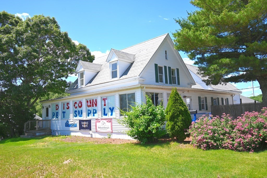 210 Eastern Ave, Gloucester, Massachusetts 01930