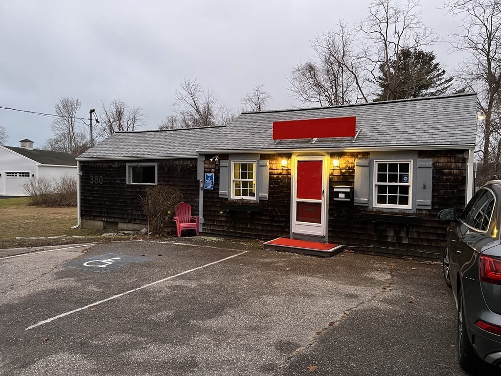 380 Barlows Landing Rd, Bourne, Massachusetts 02559