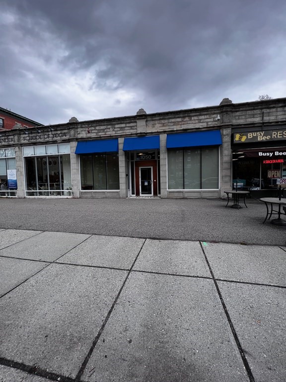 1050 'beacon, Brookline, Massachusetts 02446