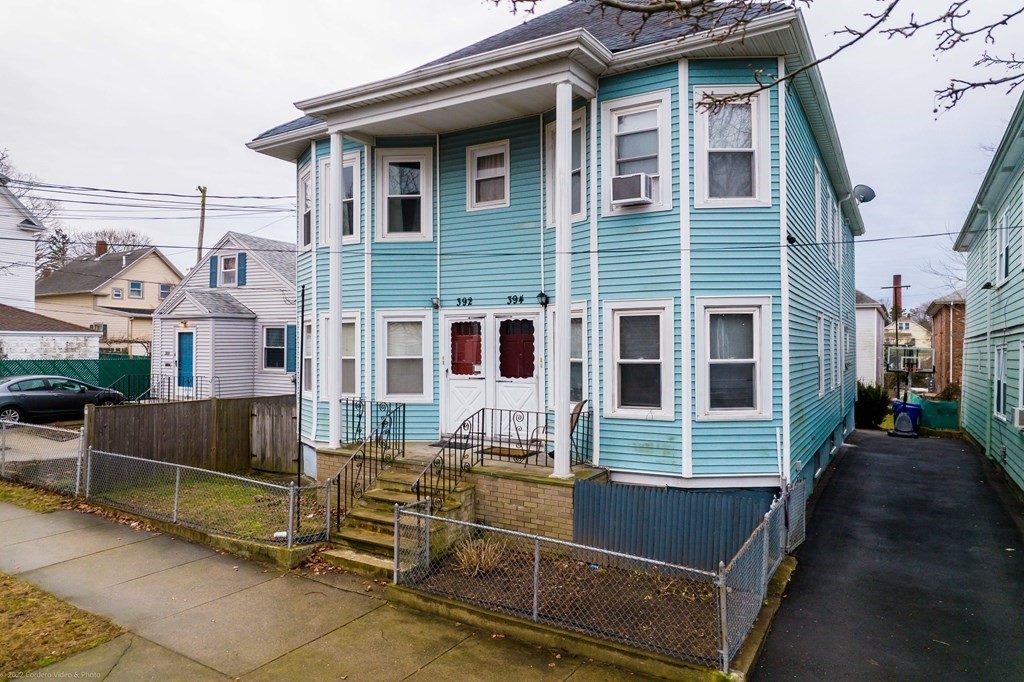 392-394 Shaw St, New Bedford, Massachusetts 02745