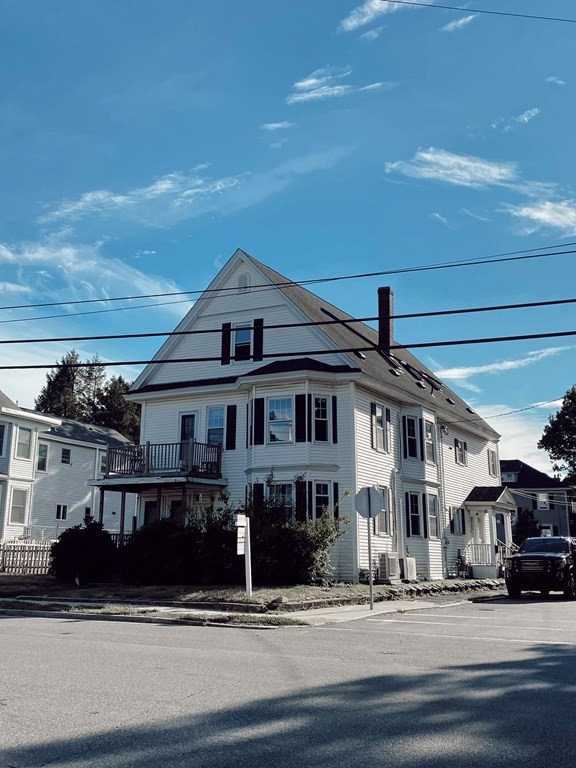 225-227 Main St, North Andover, Massachusetts 01845