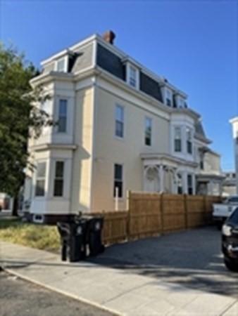 33 Bartlett St, Haverhill, Massachusetts 01832