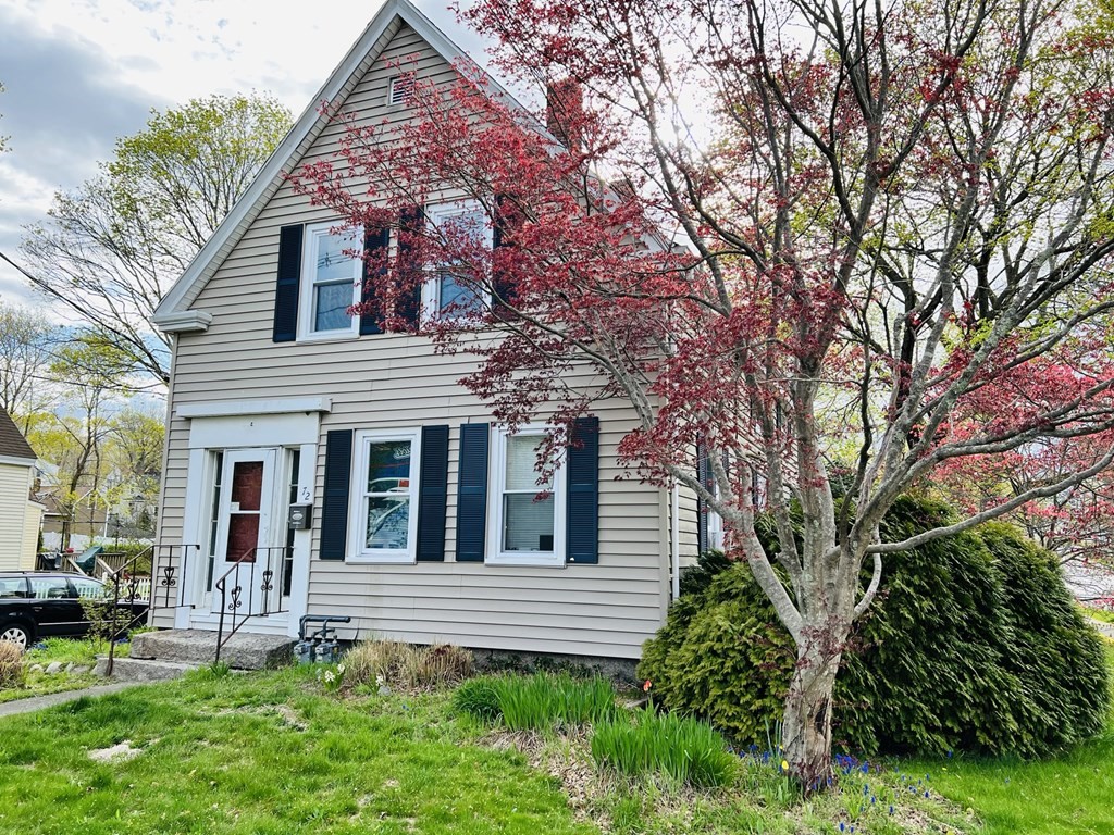 72 Oak Street, Middleboro, Massachusetts 02346