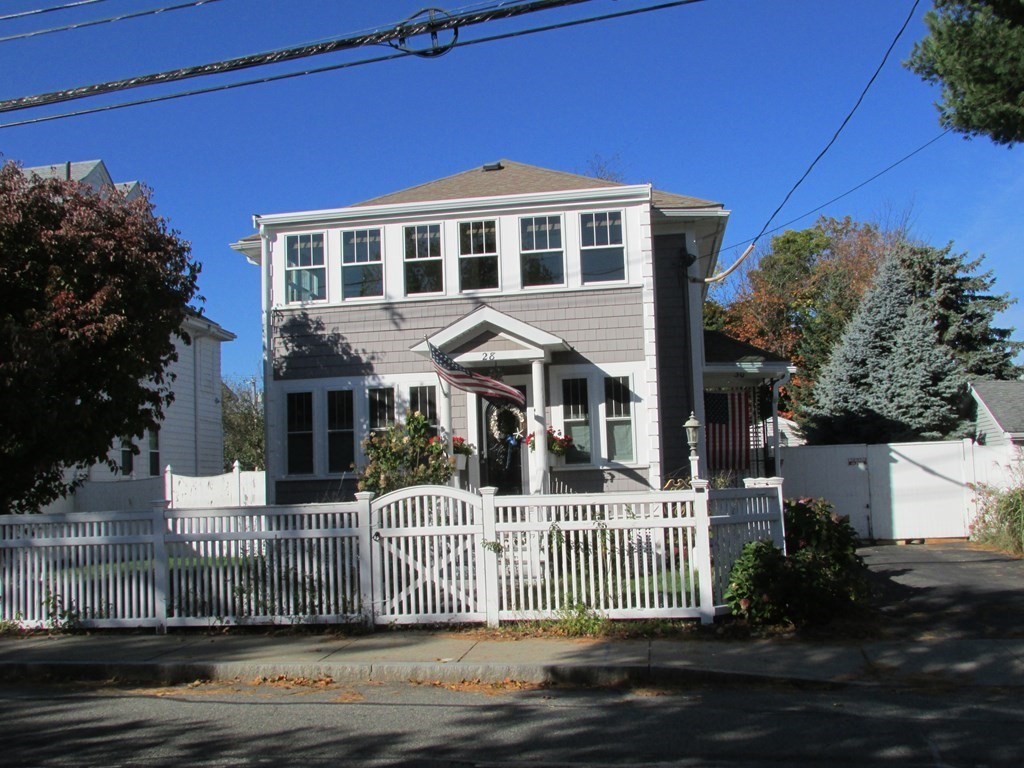 28 Fenno St, Quincy, Massachusetts 02170