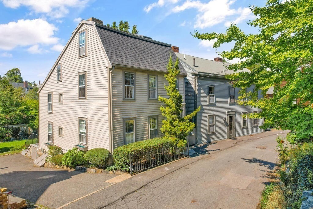 21 Circle Street, Marblehead, Massachusetts 01945