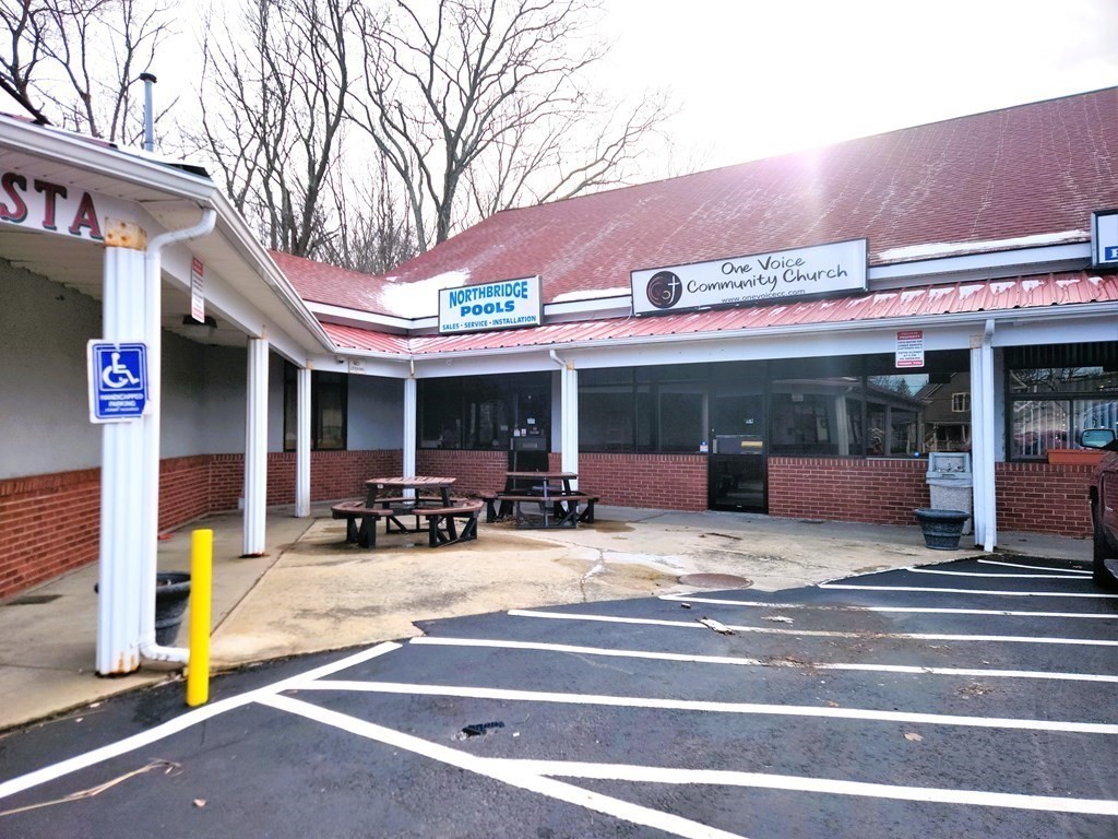 1115 Providence Rd, Northbridge, Massachusetts 01588