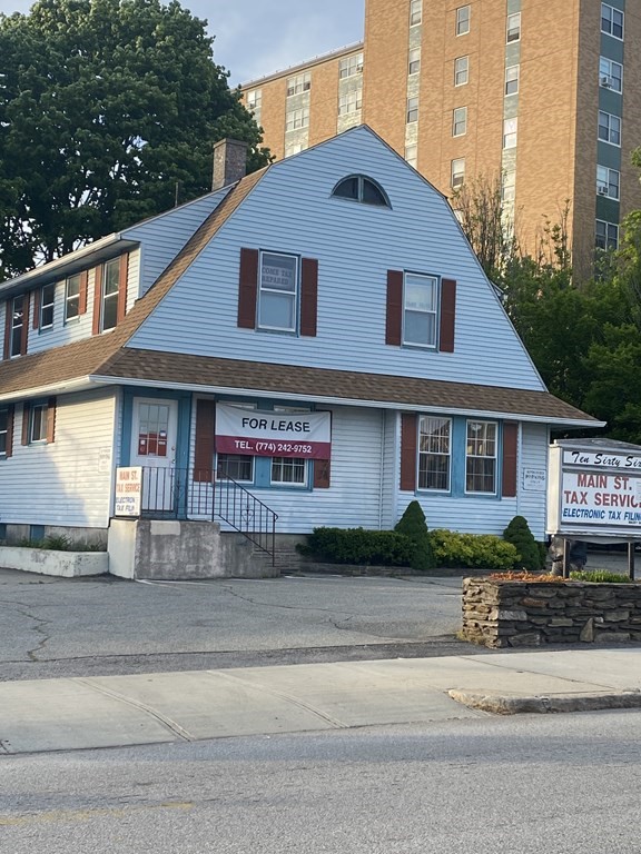 1066 Main St, Worcester, Massachusetts 01603