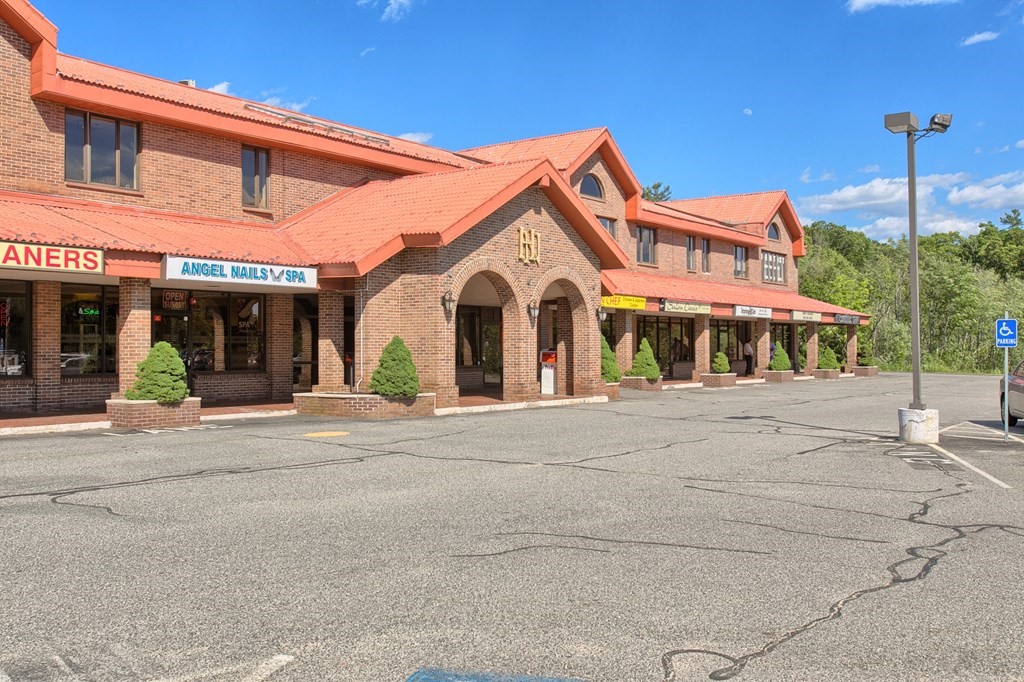 435 Newbury Street, Danvers, Massachusetts 01923