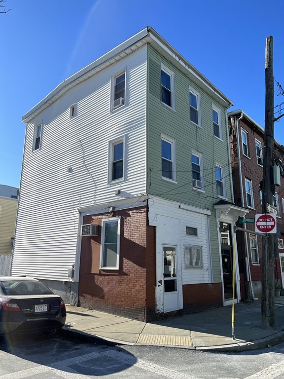 263 Everett Street, Boston, Massachusetts 02128