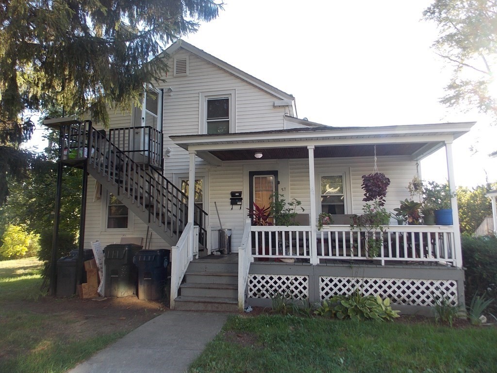 27 Beach St, Marlborough, Massachusetts 01752