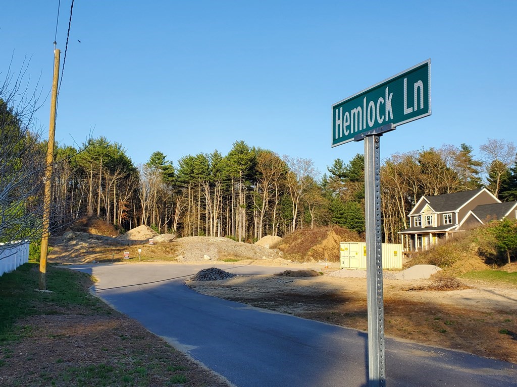 3 Hemlock Lane, Bellingham, Massachusetts 02019