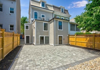 26 Parker, Boston, Massachusetts 02129, 2 Bedrooms Bedrooms, 5 Rooms Rooms,1 BathroomBathrooms,Residential Lease,For Rent,Parker,73062561