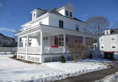 271 Groveland Street, Haverhill, Massachusetts 01830, 6 Bedrooms Bedrooms, 10 Rooms Rooms,3 BathroomsBathrooms,Residential Income,For Sale,Groveland Street,73084537