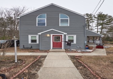 42 Church St, Oxford, Massachusetts 01540, 5 Bedrooms Bedrooms, 10 Rooms Rooms,2 BathroomsBathrooms,Residential Income,For Sale,Church St,73098449