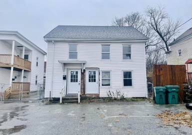 318 Essex St, Lynn, Massachusetts 01902, 6 Bedrooms Bedrooms, 10 Rooms Rooms,3 BathroomsBathrooms,Residential Income,For Sale,Essex St,73067552
