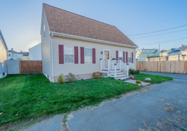 73 Conduit St, New Bedford, Massachusetts 02745, 3 Bedrooms Bedrooms, 6 Rooms Rooms,2 BathroomsBathrooms,Residential,For Sale,Conduit St,73056372
