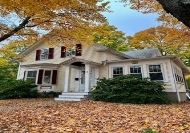 1 Clinton Street, Mansfield, Massachusetts 02048, 3 Bedrooms Bedrooms, 7 Rooms Rooms,1.5 BathroomsBathrooms,Residential Lease,For Rent,Clinton Street,73051562
