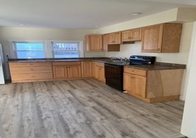 46 Hazel St, Fitchburg, Massachusetts 01420, 3 Bedrooms Bedrooms, 5 Rooms Rooms,1 BathroomBathrooms,Residential Lease,For Rent,Hazel St,73052157