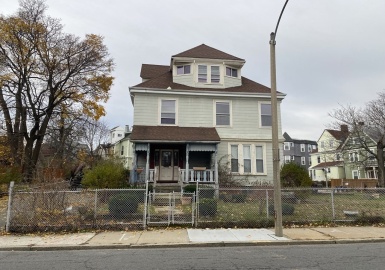 29 E Cottage St, Boston, Massachusetts 02125, 5 Bedrooms Bedrooms, 14 Rooms Rooms,3 BathroomsBathrooms,Residential Income,For Sale,E Cottage St,73063546