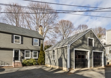 11 Bassett Street, Marblehead, Massachusetts 01945, 3 Bedrooms Bedrooms, 7 Rooms Rooms,1.5 BathroomsBathrooms,Residential Lease,For Rent,Bassett Street,73055898