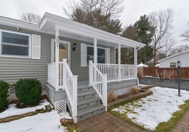 321 Grand Valley Rd, Springfield, Massachusetts 01128, 3 Bedrooms Bedrooms, 5 Rooms Rooms,2 BathroomsBathrooms,Residential,For Sale,Grand Valley Rd,73070032