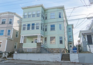 36-38 Atkinson St, Lawrence, Massachusetts 01843, 9 Bedrooms Bedrooms, 18 Rooms Rooms,3 BathroomsBathrooms,Residential Income,For Sale,Atkinson St,73084809