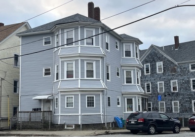87 Tuttle Street, Fall River, Massachusetts 02724, 9 Bedrooms Bedrooms, 15 Rooms Rooms,3 BathroomsBathrooms,Residential Income,For Sale,Tuttle Street,73073318