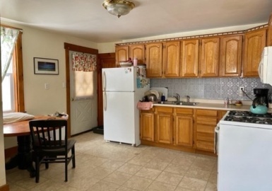296 Charles St, Fitchburg, Massachusetts 01420, 5 Bedrooms Bedrooms, 14 Rooms Rooms,4 BathroomsBathrooms,Residential Income,For Sale,Charles St,73084050